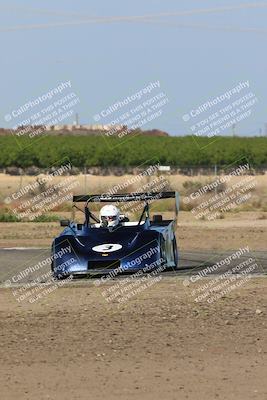 media/Apr-30-2022-CalClub SCCA (Sat) [[98b58ad398]]/Group 6/Race (Outside Grapevine)/